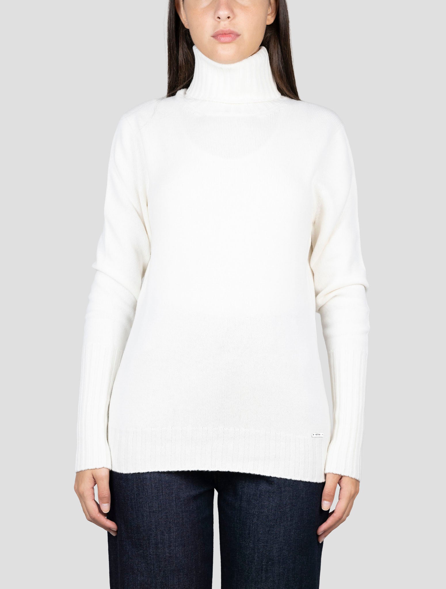Kiton White Cashmere Sweater Turtleneck