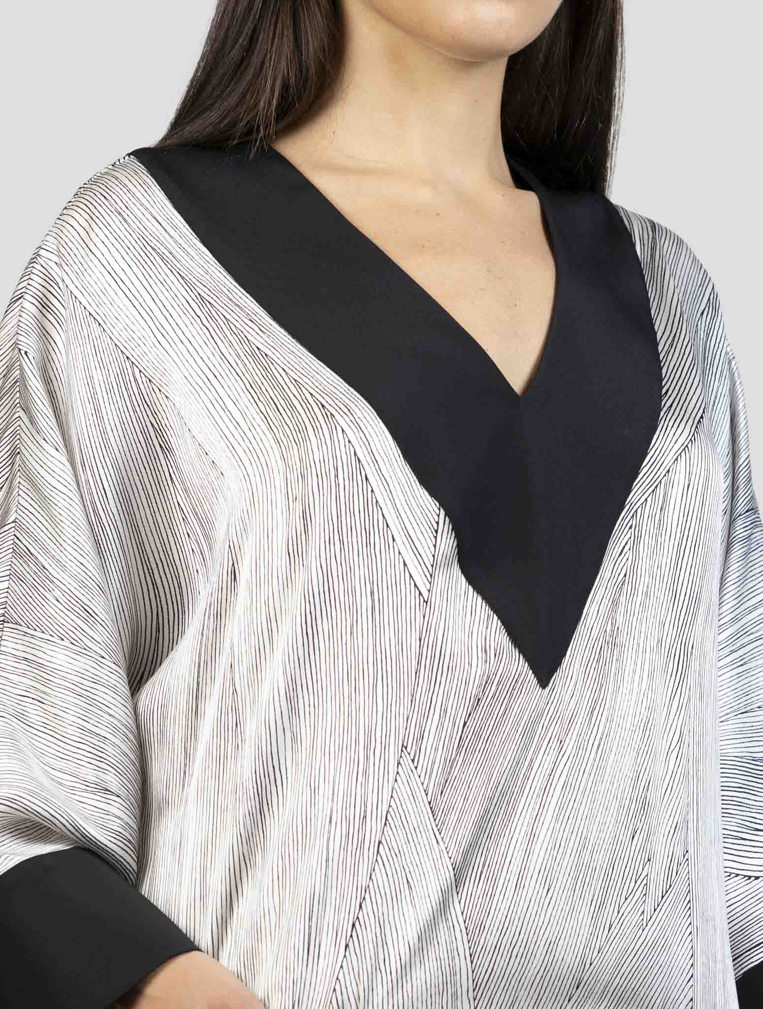 Kiton Black White Silk Dress