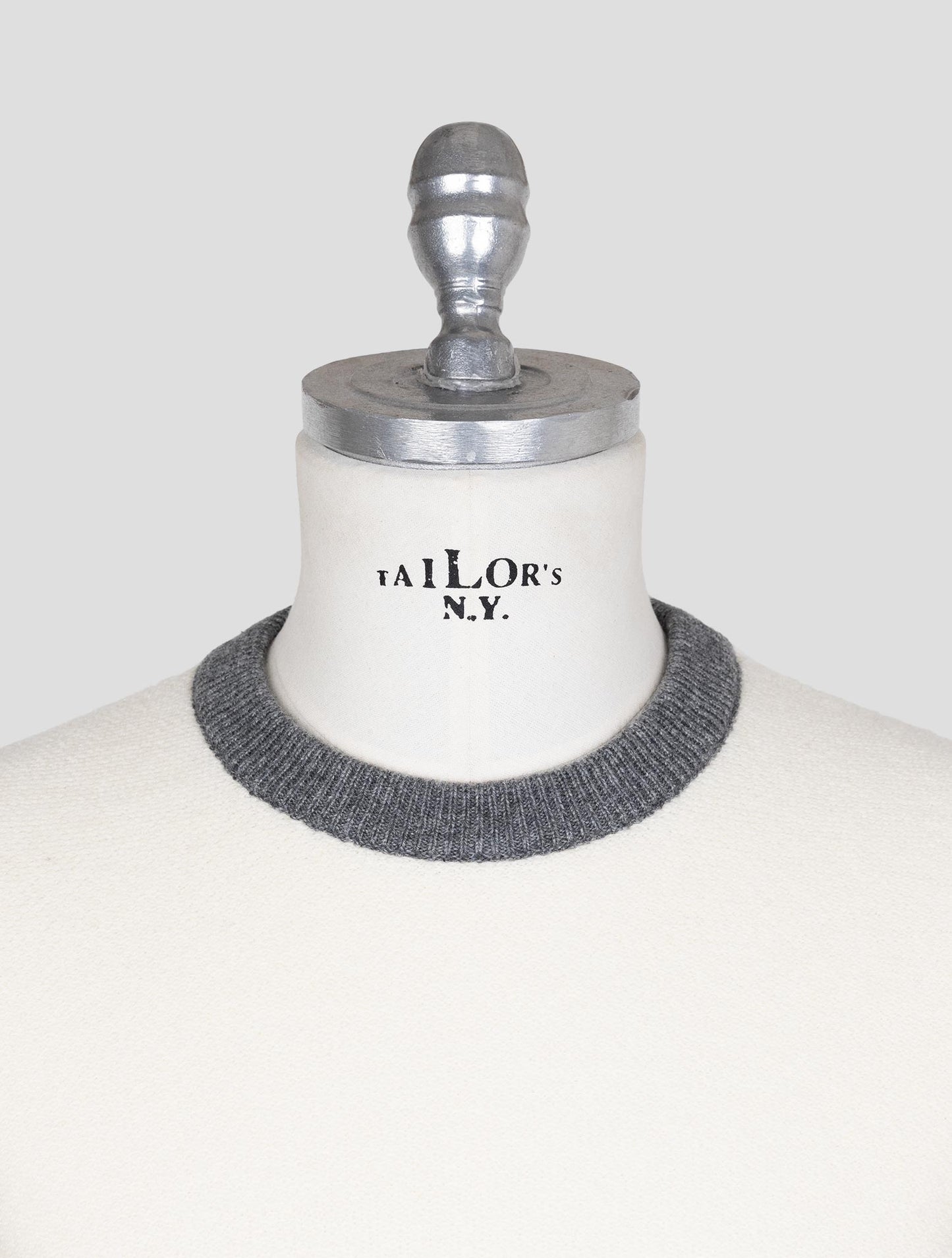 Kiton Beige Cashmere Sweater Crewneck