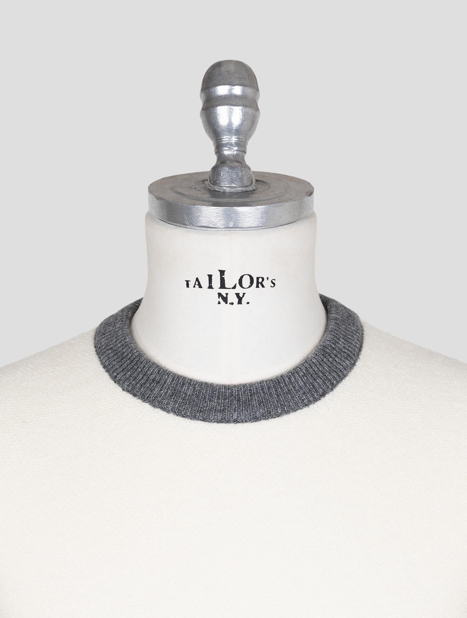 Kiton Beige Cashmere Sweater Crewneck