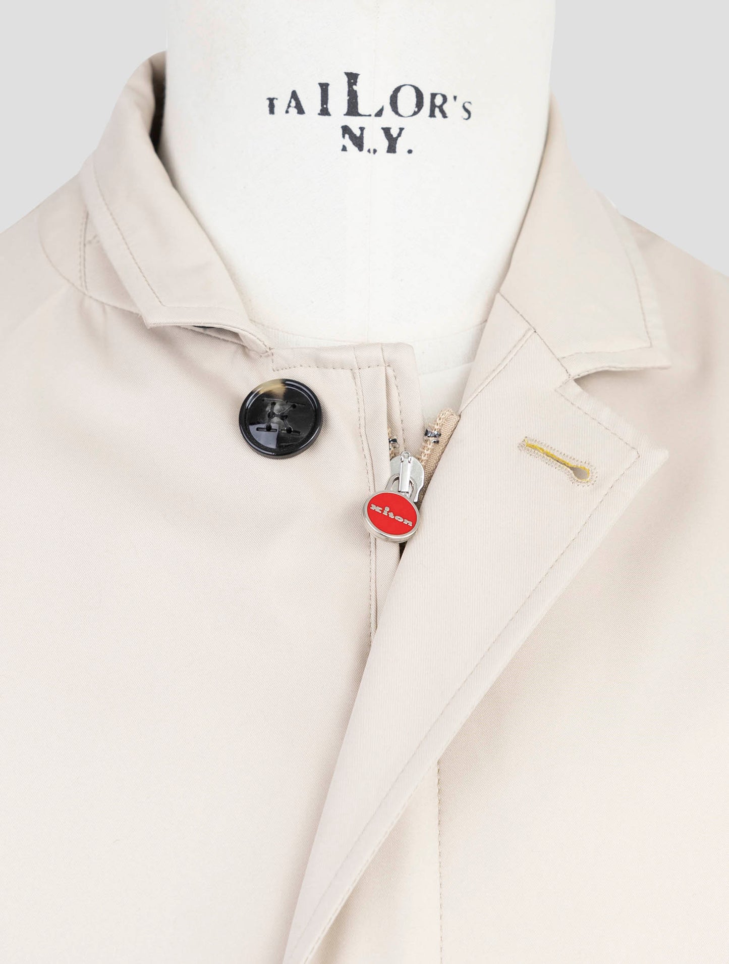 Kiton Beige Pl Coat