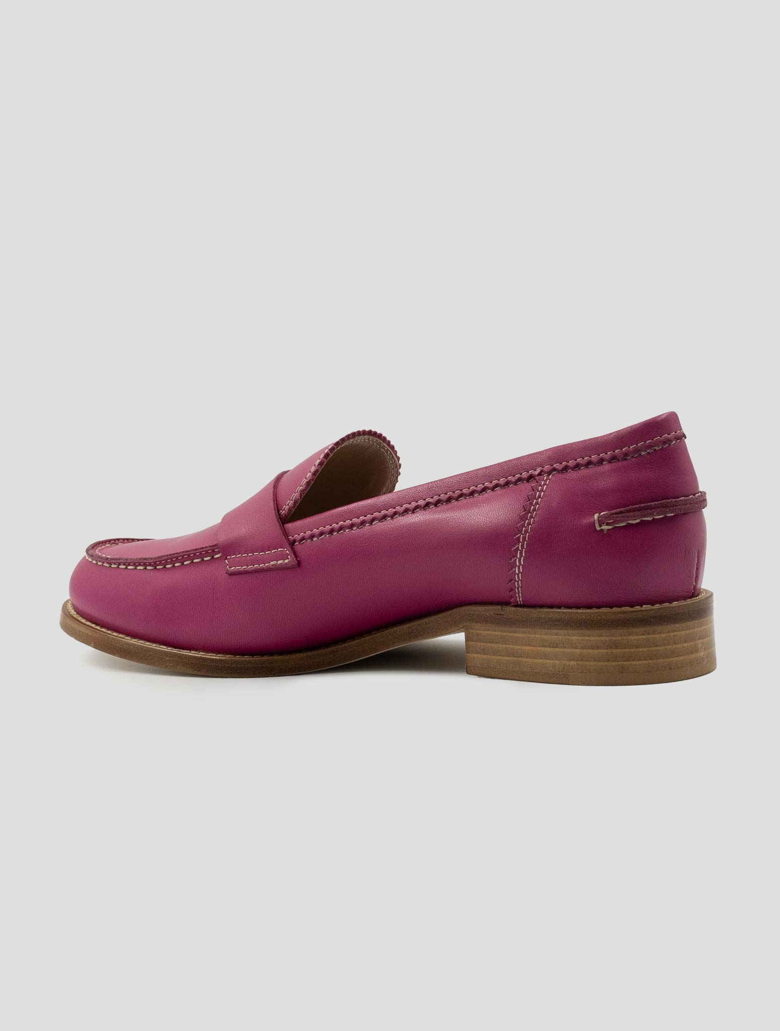 Kiton Fucsia Leather Loafers