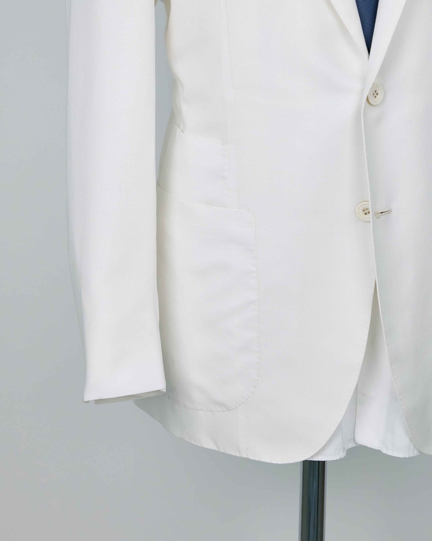 Kiton White Lyocell Viscose Silk Suit